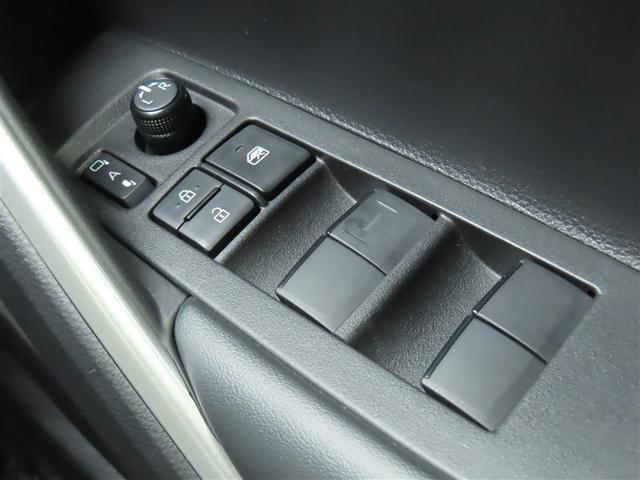 カローラクロス ハイブリッド S 衝突軽減 エアバッグ クルーズコントロール LEDヘッドライト ETC車載器 アルミホイール Bモニター スマートキー ドラレコ キーレス ミュージックプレイヤー接続可 横滑り防止機能 オートエアコン(24枚目)