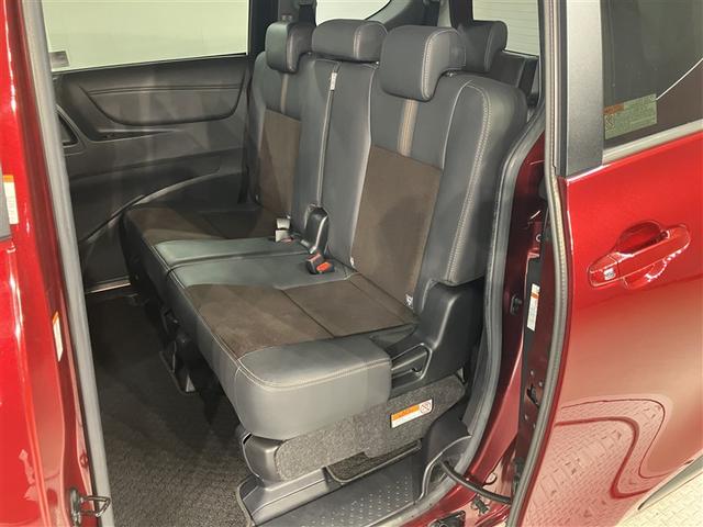 シエンタ Ｇ　クエロ　軽減ブレーキ　両側自動ドア　Ｉストップ　後カメラ　デュアルエアバック　パワーウィンドウ　フルオートエアコン　ＤＶＤ再生可　ウォークスルー　ＬＥＤヘッド　ナビ＆ＴＶ　スマキー　ＶＳＣ　３列　キーレス（18枚目）