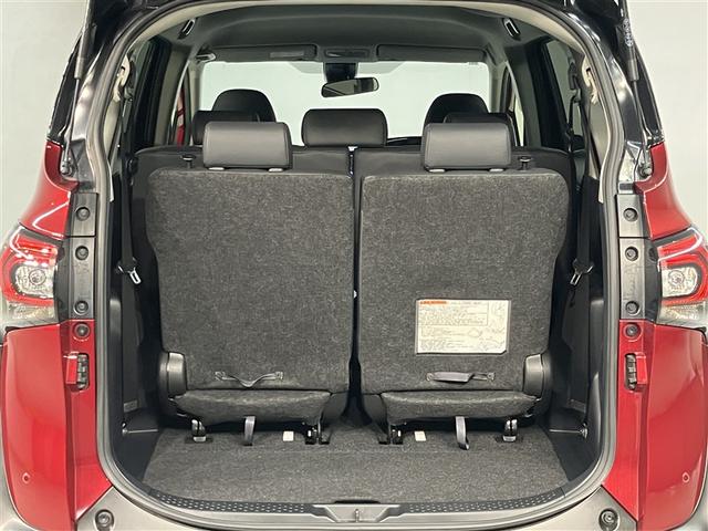 シエンタ Ｇ　クエロ　軽減ブレーキ　両側自動ドア　Ｉストップ　後カメラ　デュアルエアバック　パワーウィンドウ　フルオートエアコン　ＤＶＤ再生可　ウォークスルー　ＬＥＤヘッド　ナビ＆ＴＶ　スマキー　ＶＳＣ　３列　キーレス（20枚目）