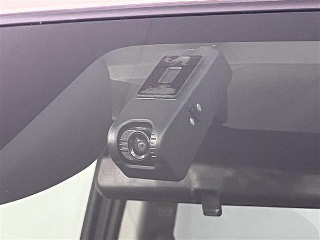 ルーミー カスタムＧ－Ｔ　助手席エアバック　両側オートスライドドア　スマートキープッシュスタート　ＬＥＤライト　１オーナー　横滑り防止機能　クルコン　点検記録簿　ＥＴＣ付　アルミホイール　キーレス　ＤＶＤ　ドラレコ　ナビ＆ＴＶ（10枚目）