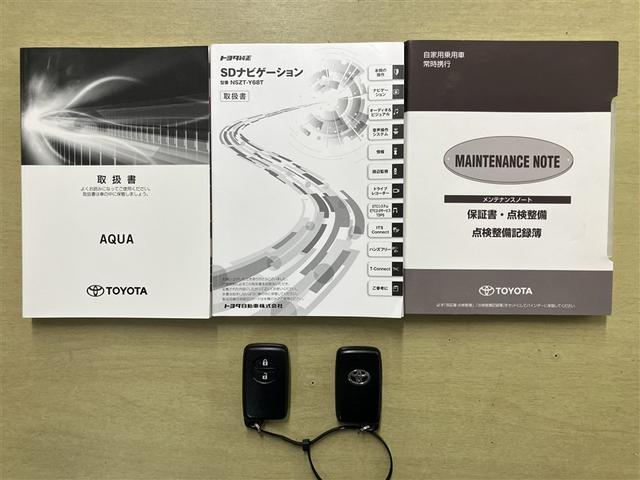 アクア Ｓスタイルブラック　ＡＵＸ端子　バックモニタ－　地デジフルセグ　ナビＴＶ　イモビライザー　ＬＥＤライト　スマートキープッシュスタート　ＥＴＣ付き　Ｗエアバッグ　キーフリ　メモリーナビゲーション　横滑り防止装置付き　ＡＢＳ（18枚目）