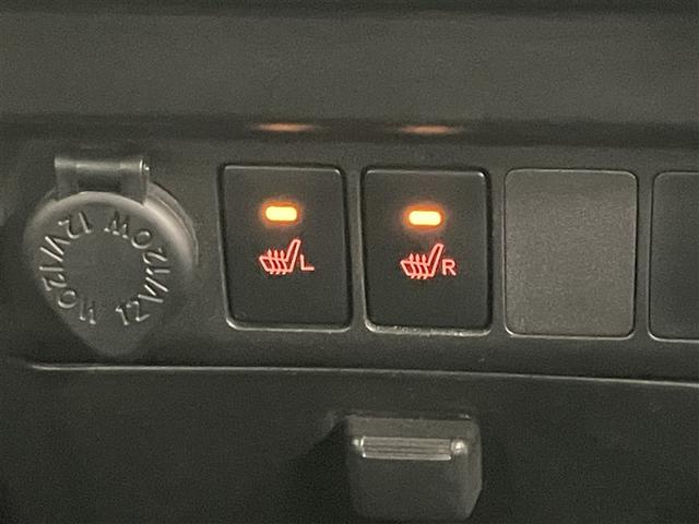 タンク カスタムＧ　リアカメラ　両側自動ドア　クルコン　１オーナー　ＬＥＤ　横滑り防止　点検記録簿　ＤＶＤ　ドライブレコーダー　ナビＴＶ　スマートキー　アルミ　キーフリーシステム　ＥＴＣ付き　オートエアコン　ＡＢＳ（17枚目）