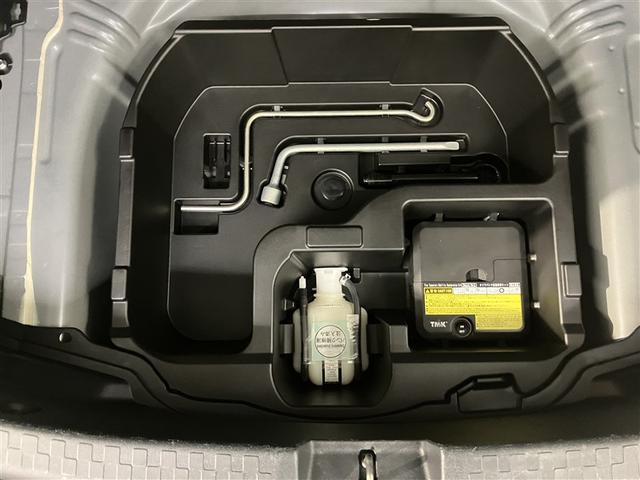 アクア Ｓスタイルブラック　ＡＵＸ端子　バックモニタ－　地デジフルセグ　ナビＴＶ　イモビライザー　スマートキープッシュスタート　１オーナー　ＥＴＣ付き　Ｗエアバッグ　キーフリ　メモリーナビゲーション　横滑り防止装置付き　ＡＢＳ（38枚目）