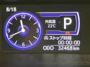 タンク カスタムＧ－Ｔ　ＬＥＤヘッドライ　地デジフルセグＴＶ　バックモニタ－　１オナ　クルコン　ＥＴＣ付　盗難防止システム　ＤＶＤ　パワーステアリング　スマートキー　アルミホイール　ウォークスルー　ＴＶナビ　オートエアコン（8枚目）