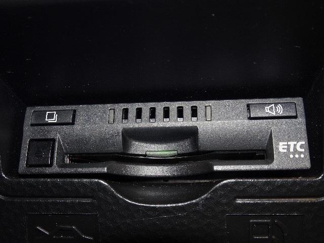 カスタムG-T 9インチメモリーナビ バックカメラ Sキー(8枚目)