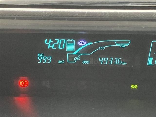 アクア S 純正メモリーナビ Bluetooth 地デジTV バックガイド付きカメラ 横滑り防止・盗難防止装置 スマートキー ドライブレコーダー ETC車載器 50000km 全国トヨタ店対応ロングラン保証(11枚目)