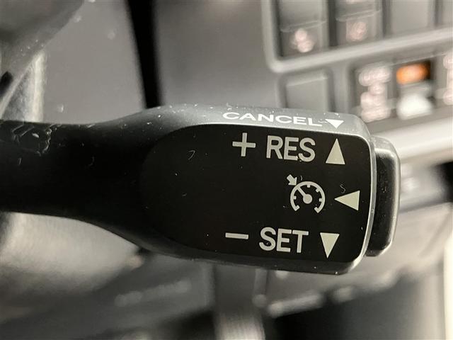 ヴォクシー ＺＳ　煌ＩＩ　１８０００ｋｍ　大型純正メモリーナビ　後席モニタ　地デジ　Ｂｌｕｅｔｏｏｔｈ　両側電スラドア　衝突軽減・横滑防止・盗難防止装置　レーンキープアシスト　ドラレコ　クルコン　全国トヨタ店対応ロングラン保証（15枚目）