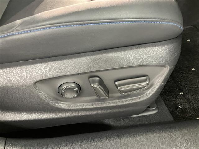 プリウス Aツーリングセレクション 9インチ純正メモリーナビ Bluetooth ヒーター付PWシート フルセグ バックガイド付カメラ 追従クルコン 衝突軽減・横滑り&盗難防止装置 レーンキープアシスト 全国トヨタ店対応ロングラン保証(16枚目)