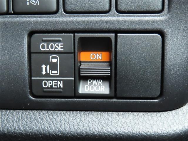 ノア Ｘ　ブレーキサポート　イモビライザー　アイドリングストッ　メンテナンスノート　ＤＶＤ再生可　ＡＵＸ　ワンオーナー車　クルーズＣ　バックモニタ－　地デジＴＶ　ＬＥＤランプ　オートエアコン　ＥＳＣ　ナビ＆ＴＶ（12枚目）