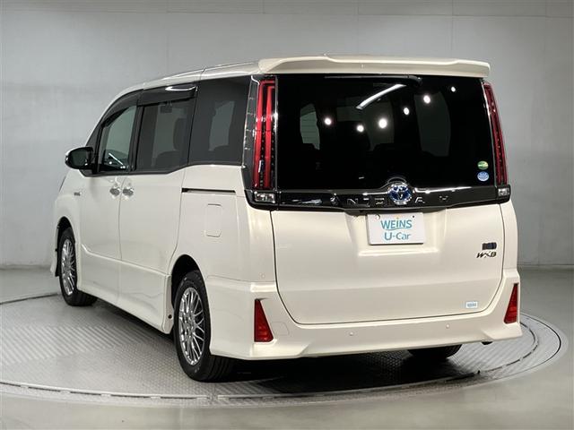 ノア ハイブリッドＳｉ　ダブルバイビーＩＩ　Ｂカメラ　横滑り防止装置　記録簿有　ＬＥＤ　地デジ　ドラレコ　ミュージックプレイヤー接続可　１オーナー　オートクルーズ　ＤＶＤ再生可　メモリナビ　エアバッグ　ＥＴＣ　ナビ＆ＴＶ　３列シート　ＡＢＳ（4枚目）