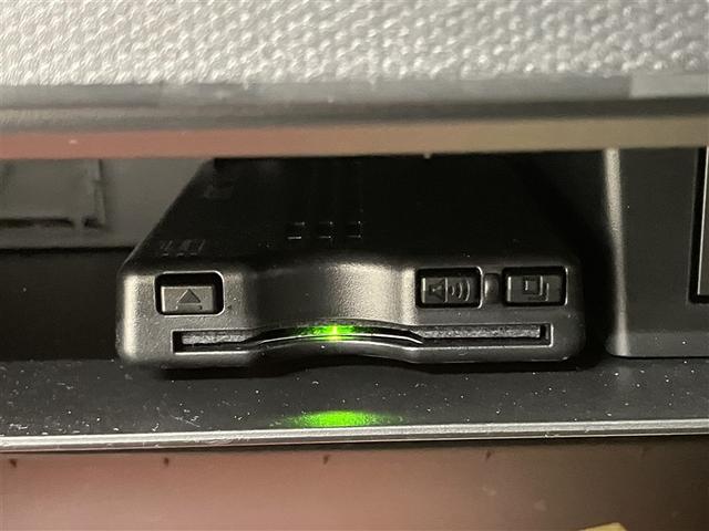 タフト Ｇターボ　地デジＴＶ　ＤＶＤ再生可　誤発進抑制装置　バックカメラ付き　ナビＴＶ　パワーウインドウ　クルコン　横滑り防止装置　ＬＥＤライト　サイドエアバッグ　キーフリーシステム　ＥＴＣ　オートエアコン　ＡＢＳ（9枚目）