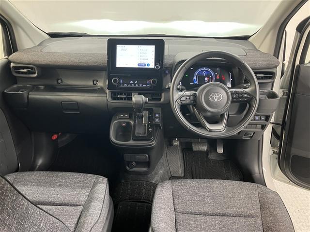 シエンタ Ｚ　全周囲カメラ付ディスプレイオーディオ　純正メモリーナビ　　Ｂｌｕｅｔｏｏｔｈ　衝突軽減・横滑り防止・盗難防止装置　レーンキープアシスト　両側電動スライドドア　ドラレコ　全国トヨタ店対応ロングラン保証（5枚目）