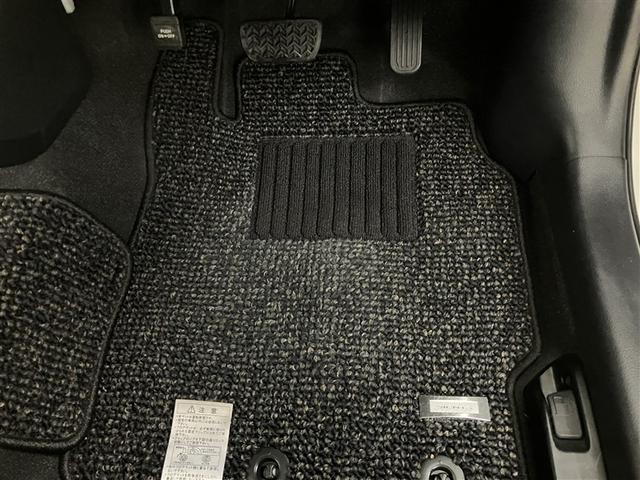 シエンタ ハイブリッドG トヨタ純正メモリーナビ 地デジTV Bluetooth 衝突軽減・横滑り防止・盗難防止装置 レーンキープアシスト 両側電動スライドドア スマートキー ETC車載器 全国トヨタ店対応ロングラン保証(33枚目)