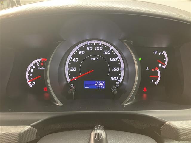 ハイエースバン ロングスーパーＧＬ　８０００ｋｍ　純正ＨＤＤナビ　バックガイド付きカメラ　ＥＴＣ車載器　リアエアコン　小窓付き両側スライドドア　電動格納ドアミラー　定期点検記録簿　オールトヨタ店対応ロングラン保証（12枚目）