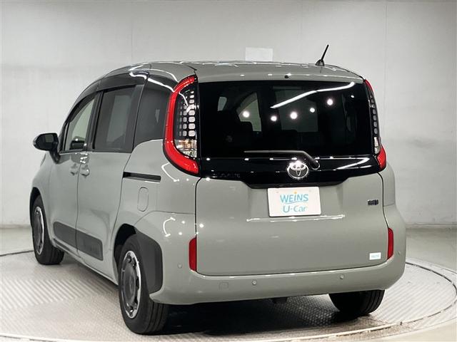 シエンタ ハイブリッドＺ　全周囲カメラ付きディスプレイオーディオ　地デジＴＶ　両側電動スライドドア　コーナーセンサー　ＥＴＣ　衝突軽減・横滑り防止・盗難防止装置　レーンキープアシスト　オールトヨタ店対応ロングラン保証（4枚目）