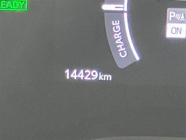 シエンタ ハイブリッドＺ　全周囲カメラ付きディスプレイオーディオ　地デジＴＶ　両側電動スライドドア　コーナーセンサー　ＥＴＣ　衝突軽減・横滑り防止・盗難防止装置　レーンキープアシスト　オールトヨタ店対応ロングラン保証（18枚目）