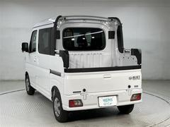 当社でご購入していただいた全ての車両はご納車前に、しっかり点検・整備してからのご納車になります。点検部位はエンジンオイル交換、ワイパーゴム・ブレーキ点検・調整・その他を確認の上ご納車致します。 2