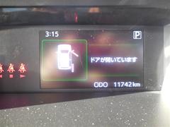 �롼�ߡ� �ǡ������ϥ�����դ��ǥ����ץ쥤�����ǥ�����ξ¦��ư���饤�ɥɥ�������ɥ饤�֥쥳�����������ͷڸ� 0501044A20251225T003 7