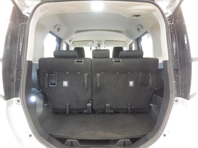 カスタムG-T Bカメ TVナビ アルミ 1オーナー 衝突軽減 ドラレコ 盗難防止システム フルセグTV クルーズコントロール ETC アイドリングストップ メモリーナビ キーレス ABS CD スマキ 横滑り防止(17枚目)
