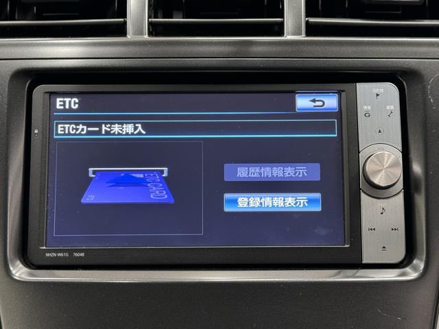 Ｓ　リアカメラ　盗難防止　フルセグＴＶ　ＬＥＤヘッドライト　記録簿付き　スマートエントリー　ＥＴＣ付　ＴＶナビ　Ｗエアバッグ　横滑り防止システム　ＤＶＤ再生可能　ＡＷ　フルオートエアコン　サイドエアバッグ(7枚目)