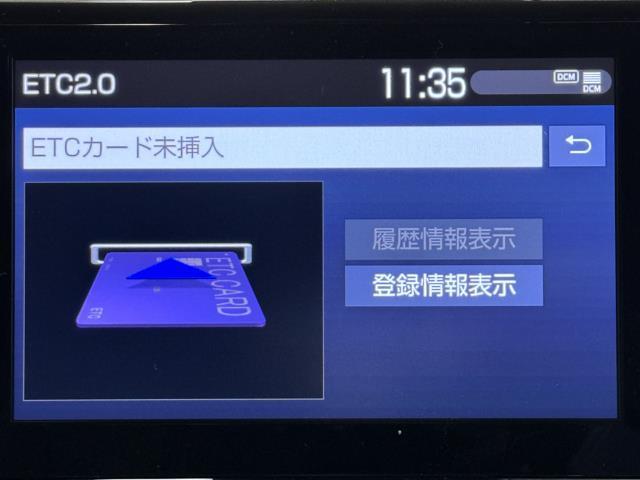 カローラクロス ハイブリッド　Ｚ　ＡＣ１００　アクティブクルーズコントロール　ＬＥＤライト　Ｂカメラ　イモビ　ＰＷシート　記録簿　メモリナビ　スマートキ－　ＡＣ　ミュージックプレイヤー接続可　アイドリングストップ　ドライブレコーダー（7枚目）