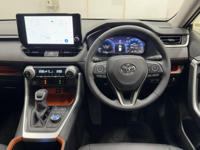 ＲＡＶ４ アドベンチャー　リヤカメラ　ＡＣ１００Ｖ　記録簿付　アルミ　クルーズＣ　ナビテレビ　ＬＥＤライト　１オーナー　イモビ　地デジ　ＥＳＣ　スマキー　ＰＳ　ＥＴＣ付き　ドラレコ付き　エアコン　４ＷＤ車　電動パワーシート（4枚目）