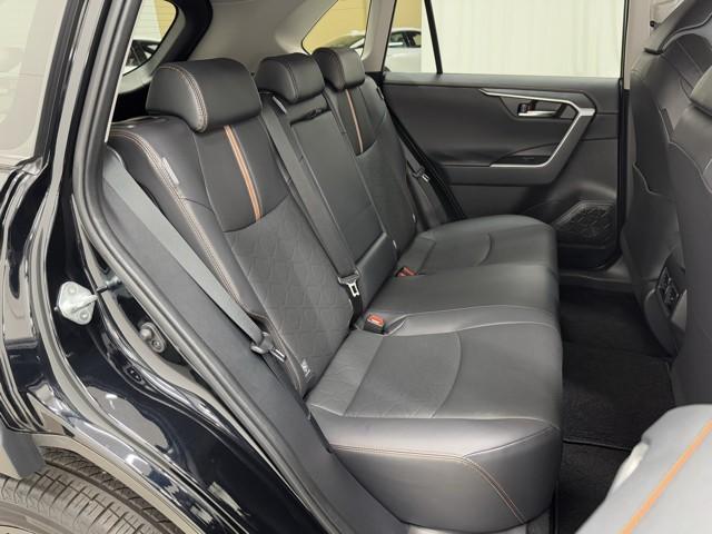 ＲＡＶ４ アドベンチャー　リヤカメラ　ＡＣ１００Ｖ　記録簿付　アルミ　クルーズＣ　ナビテレビ　ＬＥＤライト　１オーナー　イモビ　地デジ　ＥＳＣ　スマキー　ＰＳ　ＥＴＣ付き　ドラレコ付き　エアコン　４ＷＤ車　電動パワーシート（15枚目）