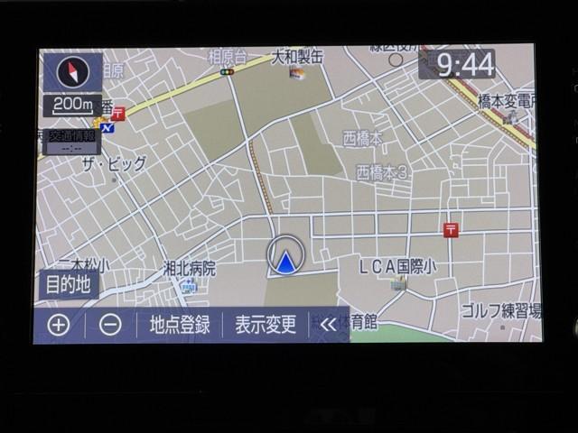 カローラツーリング ハイブリッド　ダブルバイビー　追突軽減ブレーキ　バックモニタ　地デジフルセグ　横滑防止　ナビＴＶ　スマキー　ＬＥＤライト　デュアルエアバッグ　エアコン　オートクルーズ　サイドエアバッグ　ＥＴＣ付　ＰＳ　キーフリー　ＡＢＳ　盗難防止（5枚目）