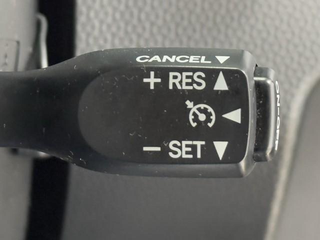 ルーミー カスタムG S 衝突軽減ブレーキシステム 地デジTV スマートキ- 整備記録簿 両側電動D イモビライザー フルフラット LEDライト Bモニター パワステ VSC クルコン DVD視聴 ETC オートエアコン(10枚目)