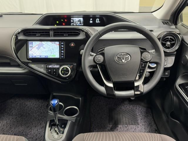 アクア G 誤発進抑制機能 バックモニタ セキュリティー メンテナンスノート ドライブレコーダ デュアルエアバック ナビTV LED パワーウィンドウ 地デジ ESC ATエアコン ABS パワーステアリング(4枚目)