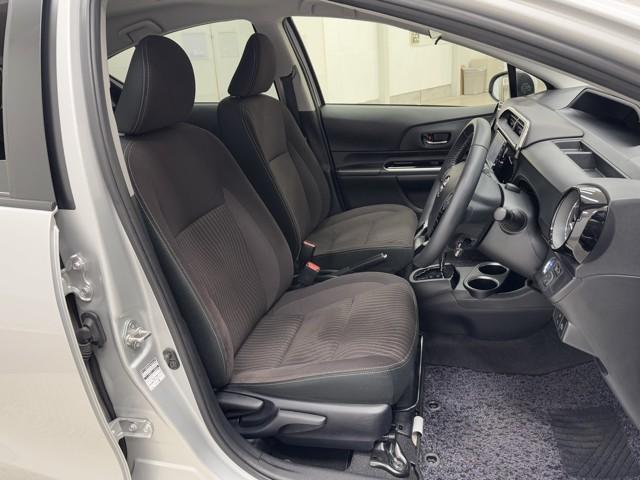 アクア G 誤発進抑制機能 バックモニタ セキュリティー メンテナンスノート ドライブレコーダ デュアルエアバック ナビTV LED パワーウィンドウ 地デジ ESC ATエアコン ABS パワーステアリング(15枚目)