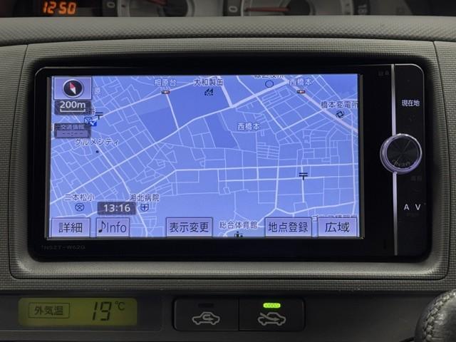 シエンタ ＤＩＣＥ－Ｇ　Ｂカメ　Ｐウインドウ　ＷエアＢ　キーレスエントリーキー　メンテナンスノート　ＡＵＸ接続　メモリーナビ　横滑り防止装置　ナビＴＶ　ＥＴＣ車載器　フルセグ　ＡＢＳ　エアバッグ　３列シート　ＤＶＤ再生（5枚目）