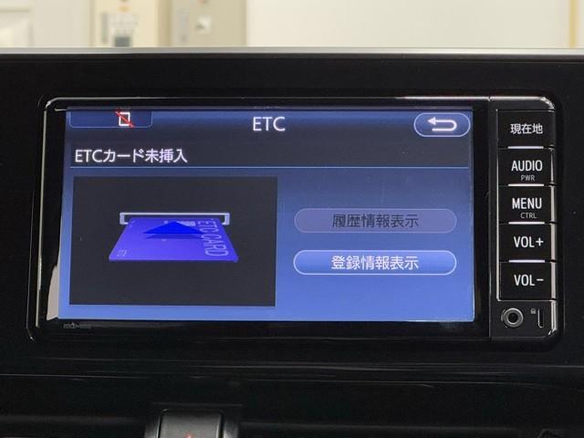 ナビ画面に連動したＥＴＣを装備しています。　過去に利用した利用料金も一目で分かって、とっても便利です。　ＥＴＣの抜き忘れ、挿し忘れも警告してくれるので安心ですね。
