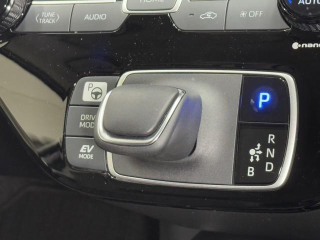 アクア G VSC アルミ 衝突軽減ブレーキ メモリナビ パワーシート バックモニター LED クルーズコントロール スマートキー ETC車載器 AC100V ドライブレコーダー フルセグTV ナビTV PS(10枚目)