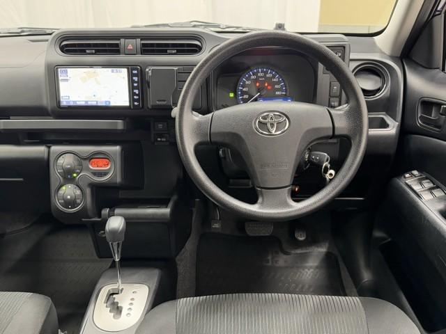 プロボックス ハイブリッドF 衝突回避システム 盗難防止 Wエアバッグ バックガイドモニター ドライブレコーダー 100V電源 パワーウインドウ メモリナビ AUX ワイヤレスキー AC DVD パワステ フルセグTV ETC(4枚目)