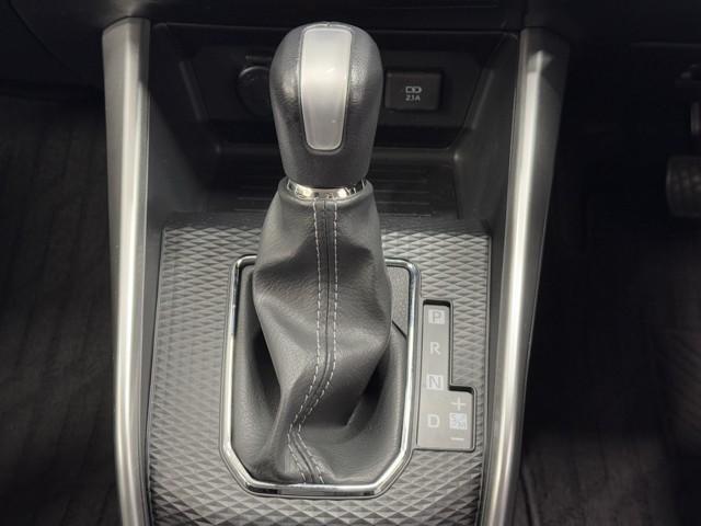 ライズ Z Bカメ 点検記録簿 アイドリングSTOP フルセグテレビ イモビライザー 横滑り防止機能 LEDヘッドライト 寒冷地仕様 オートクルーズコントロール 1オーナー車 アルミホイール エアバッグ 4WD車(12枚目)