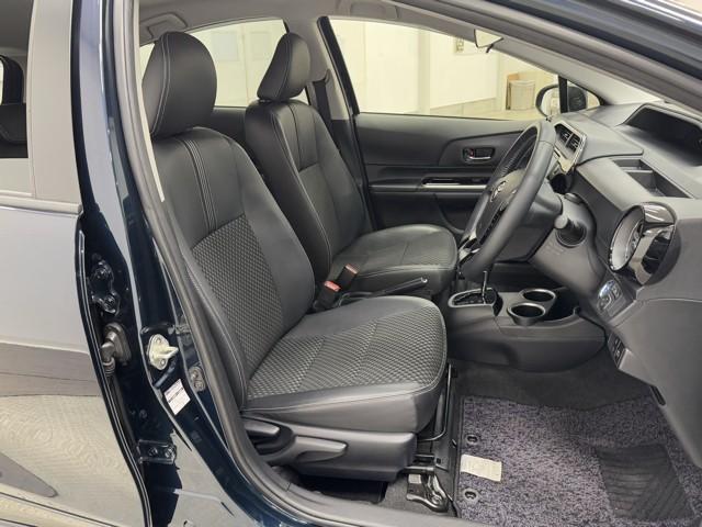 アクア クロスオーバー ECOモード メディアプレイヤー接続 Bカメラ 地デジ イモビライザー ナビTV エアコン 1オ-ナ- LED ESC 記録簿 ドライブレコーダー アルミホイール キーフリー DVD再生可 ETC(14枚目)