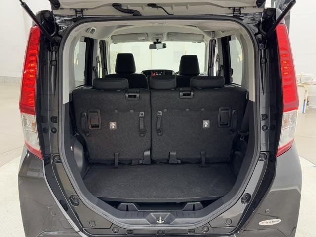 ルーミー G S フルオートエアコン TVナビ オートクルーズ イモビライザー 両電動スライドドア フルフラットシート フルセグテレビ DVD再生可 スマキー ETC 横滑り防止装置 記録簿 メモリナビ Wエアバック(17枚目)