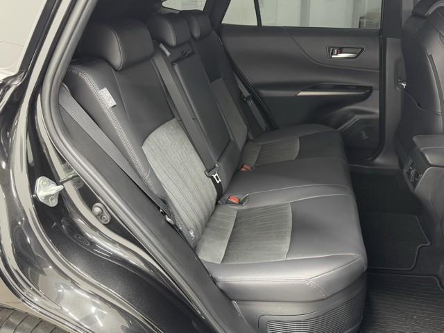 ハリアーハイブリッド Ｚ　パノラミックルーフ　地上デジタル　衝突被害軽減　サイドエアバッグ　ＬＥＤランプ　Ｂモニタ　クルコン　ナビＴＶ　１オーナー　アイドリングストップ　横滑り防止装置　スマートキー　盗難防止システム　ＡＢＳ（16枚目）