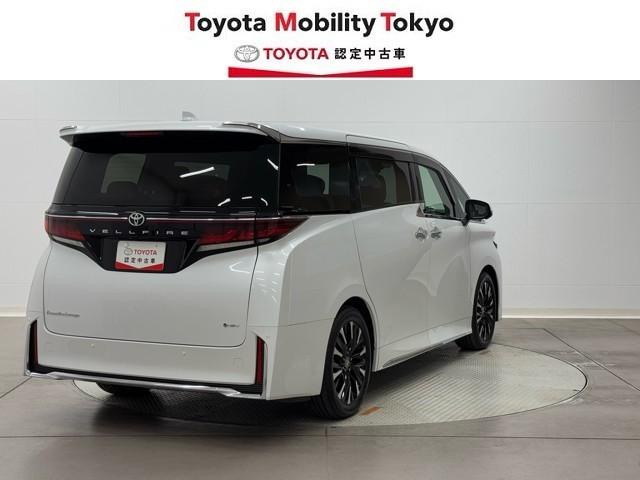 ヴェルファイアハイブリッド エグゼクティブラウンジ　サンルーフ　革シート　両側パワースライドドア　アルミホイール　オートクルーズコントロール　ＤＶＤ再生　スマートキー　ドラレコ　記録簿　３列シート　キーレスエントリー　ＥＴＣ　メモリーナビ　エアバッグ（2枚目）