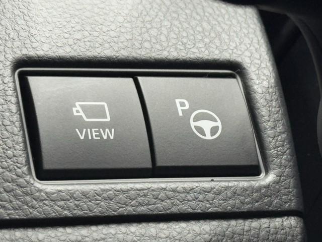 プリウス Z リアカメラ パノラマサンルーフ プリクラッシュ PWシート 1オーナ メモリナビ AC100V電源 LEDランプ ナビ・TV オートクルーズ アルミホイール ドライブレコーダ AC 運転席エアバッグ(13枚目)