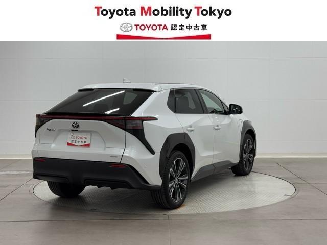 bZ4X Z ムーンルーフ LEDライト ミュージックプレイヤー接続可 TSS フルセグTV パワーシート スマートキー AWD Bカメラ ETC イモビライザー ドラレコ メモリーナビ 記録簿 AC100V電源(2枚目)