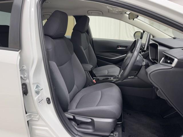 カローラ ハイブリッド S スマートキ iストップ 横滑り防止機能 LEDヘッドライト ミュージックプレイヤー接続可 点検記録簿 盗難防止装置 ワンオーナー DVD再生 キーレス オートエアコン クルコン リヤカメラ メモリナビ(16枚目)