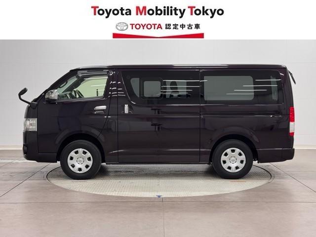 ハイエースバン スーパーＧＬ　ダークプライムＩＩ　ＡＣ　助手席エアバック　フルフラットシート　地デジ　盗難防止システム　ドライブレコーダ　４ＷＤ車　ＥＴＣ付き　ＤＶＤ　ＬＥＤヘッドランプ　エアＢ　ナビ＆ＴＶ　ミュージックプレイヤー接続可　メモリーナビ（3枚目）