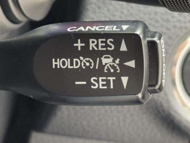 ハリアー プレミアム　カーテンエアバッグ　クルーズＣ　記録簿あり　Ｂカメラ　電動パワーシート　ＬＥＤライト　メモリナビ　横滑り防止機能　オートエアコン　Ａストップ　エアバッグ　ＡＷ　ＤＶＤ再生可　パワーウィンドウ　キーレス（10枚目）