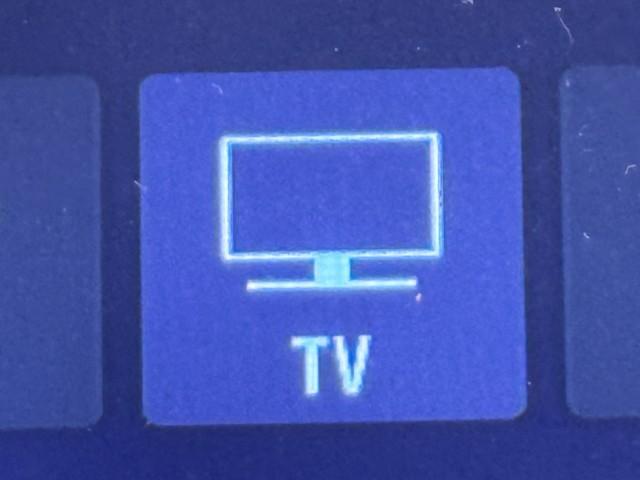 ハイエースバン スーパーＧＬ　ダークプライムＩＩ　衝突回避システム　運転席助手席エアバック　ＥＳＣ　ドライブレコーダー付　フルフラット　スマートエントリー　ＬＥＤライト　地デジ　エアコン　パワーウィンドウ　エアバック　キーレスエントリー　ＥＴＣ付き（7枚目）