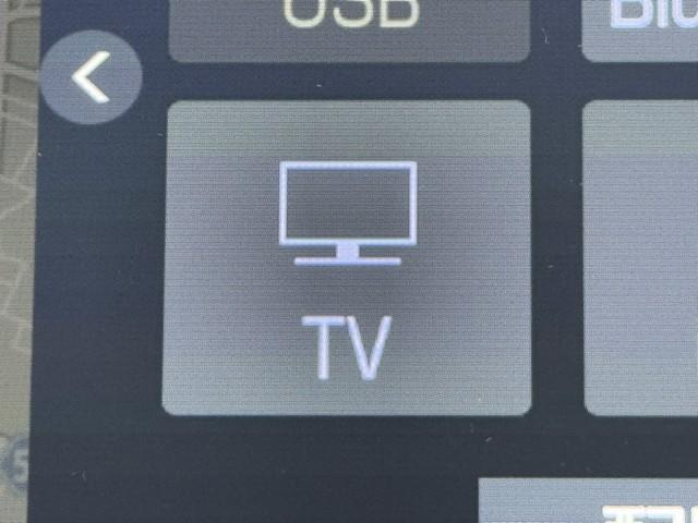 アルファードハイブリッド SR Cパッケージ サンル-フ バックモニター オートエアコン LED 横滑り防止機能 ABS イモビ AC100V電源 アルミ ドライブレコーダー ナビ&TV 4WD ミュージックプレイヤー接続可 3列シート Pシート(8枚目)