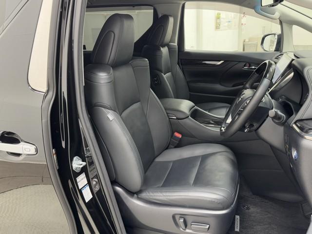 アルファードハイブリッド SR Cパッケージ サンル-フ バックモニター オートエアコン LED 横滑り防止機能 ABS イモビ AC100V電源 アルミ ドライブレコーダー ナビ&TV 4WD ミュージックプレイヤー接続可 3列シート Pシート(16枚目)