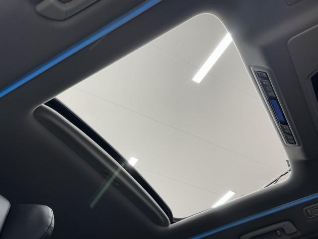 アルファードハイブリッド SR Cパッケージ サンル-フ バックモニター オートエアコン LED 横滑り防止機能 ABS イモビ AC100V電源 アルミ ドライブレコーダー ナビ&TV 4WD ミュージックプレイヤー接続可 3列シート Pシート(19枚目)