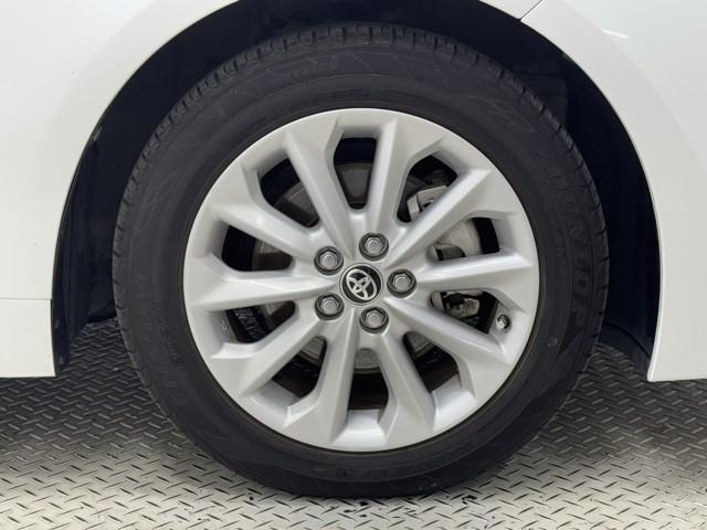 カローラツーリング ハイブリッド S インテリジェントクリアランスソナー ドラレコ付き Rカメラ AAC LEDライト メディアプレイヤー接続 横滑防止装置 整備記録簿 クルコン キーフリーシステム スマートキー イモビ(18枚目)